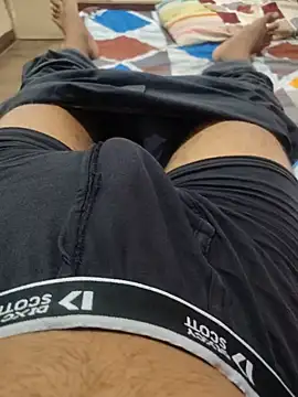 fueyyvvirub online show from 07-01-26, 02:24