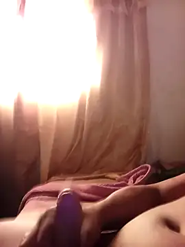 Snapshot of Cay3 chatting on 11-06-25, 02:29 Cay3 online show from 11-06-25, 02:29