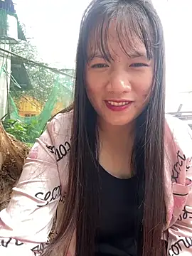 TrangNemo online show from 11-08-25, 06:24