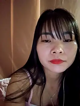 Snapshot of Mylove-here chatting on 12-22-25, 06:21 Mylove-here online show from 12-22-25, 06:21