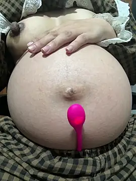 Snapshot of -Harper- chatting on 02-08-26, 06:06 -Harper- online show from 02-08-26, 06:06