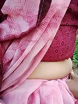 Snapshot of Cr_sonam chatting on 10-16-25, 11:22 Cr sonam online show from 10-16-25, 11:22