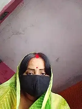 Snapshot of Cr_sonam chatting on 11-09-25, 12:20 Cr sonam online show from 11-09-25, 12:20