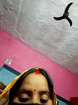 Snapshot of Cr_sonam chatting on 12-02-25, 04:35 Cr sonam online show from 12-02-25, 04:35