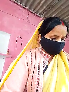 Snapshot of Cr_sonam chatting on 01-09-26, 10:29 Cr sonam online show from 01-09-26, 10:29