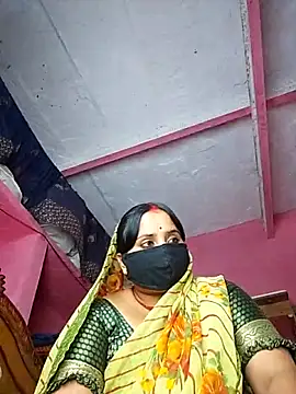 Snapshot of Cr_sonam chatting on 03-06-26, 10:34 Cr sonam online show from 03-06-26, 10:34