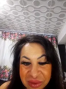 Snapshot of sonya_wet chatting on 05-19-26, 04:19 sonya wet online show from 05-19-26, 04:19