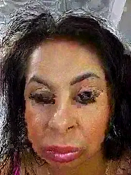 Snapshot of sonya_wet chatting on 06-17-26, 04:04 sonya wet online show from 06-17-26, 04:04