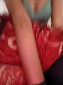 anshika0124 online show from 10-07-25, 09:06