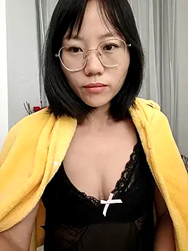 nini10052025 online show from 11-01-25, 07:38