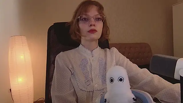 Snapshot of emymayy chatting on 07-31-26, 12:59 emymayy online show from 07-31-26, 12:59