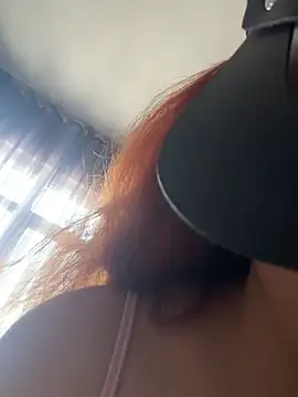 Snapshot of Teengirlmiaa chatting on 02-28-26, 10:27 Teengirlmiaa online show from 02-28-26, 10:27