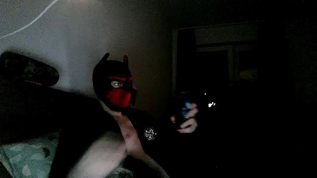 Snapshot of MolleDolle chatting on 11-28-25, 10:12 MolleDolle online show from 11-28-25, 10:12