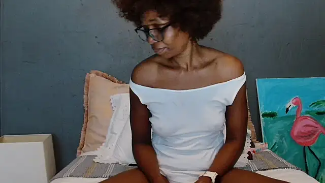 Snapshot of NaughtyCouga chatting on 11-28-25, 06:49 NaughtyCouga online show from 11-28-25, 06:49