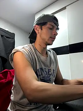 ErosDominant online show from 12-01-25, 05:34