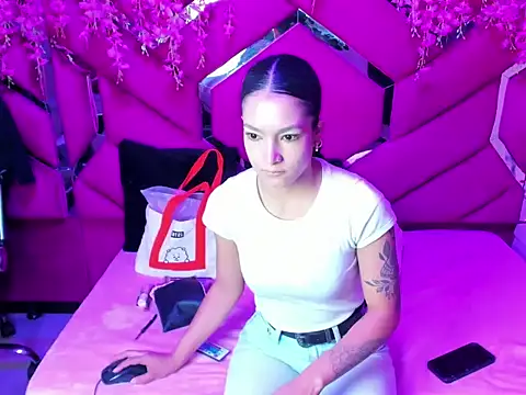 Gisell Squirt  online show from 10-28-25, 11:47