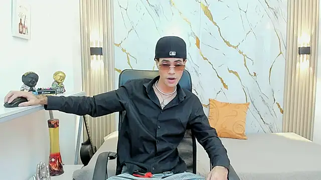 Snapshot of JacobBlackwell_ chatting on 01-10-26, 07:59 JacobBlackwell online show from 01-10-26, 07:59