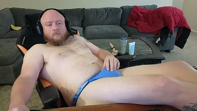 Snapshot of theballboy1 chatting on 10-30-25, 10:54 theballboy1 online show from 10-30-25, 10:54