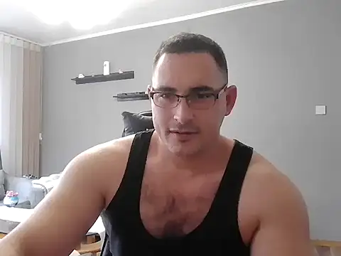 Snapshot of mastermute chatting on 10-12-25, 01:43 mastermute online show from 10-12-25, 01:43