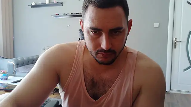 Snapshot of mastermute chatting on 11-30-25, 10:08 mastermute online show from 11-30-25, 10:08