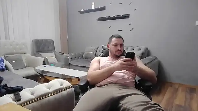 Snapshot of mastermute chatting on 01-09-26, 04:43 mastermute online show from 01-09-26, 04:43