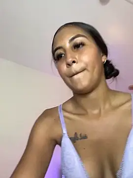 Luna star3 online show from 10-29-25, 07:04