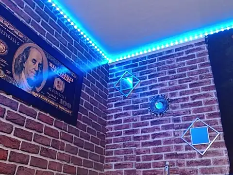 jordan bigcock  online show from 10-26-25, 07:09