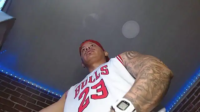 jordan bigcock  online show from 04-22-26, 03:24