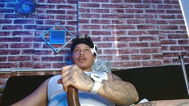 jordan bigcock  online show from 04-30-26, 08:57