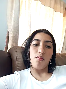 Queen sofya online show from 10-26-25, 04:57