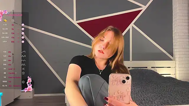 RebeccaEglitis online show from 12-17-25, 04:57