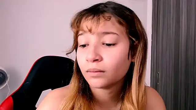 EmuOtori online show from 01-09-26, 12:08