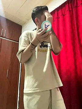 Snapshot of davidxxx_2012 chatting on 10-25-25, 02:35 davidxxx 2012 online show from 10-25-25, 02:35