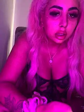 Snapshot of zara_bellexx chatting on 11-02-25, 02:19 zara bellexx online show from 11-02-25, 02:19