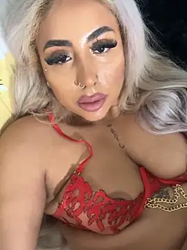 Snapshot of zara_bellexx chatting on 02-28-26, 04:46 zara bellexx online show from 02-28-26, 04:46