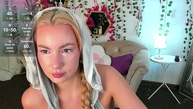  BellaClark online show from 04-10-26, 08:24