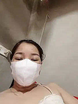 Snapshot of ladzy_sexy chatting on 10-26-25, 03:07 ladzy sexy online show from 10-26-25, 03:07