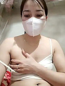 Snapshot of ladzy_sexy chatting on 11-19-25, 03:56 ladzy sexy online show from 11-19-25, 03:56