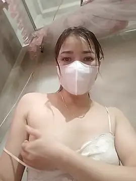 Snapshot of ladzy_sexy chatting on 11-23-25, 06:57 ladzy sexy online show from 11-23-25, 06:57