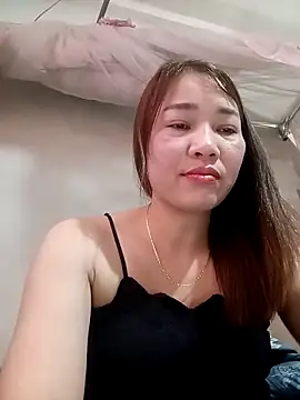 Snapshot of ladzy_sexy chatting on 02-06-26, 05:23 ladzy sexy online show from 02-06-26, 05:23