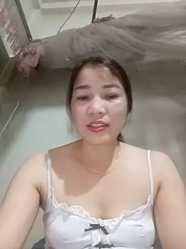 Snapshot of ladzy_sexy chatting on 02-08-26, 02:09 ladzy sexy online show from 02-08-26, 02:09