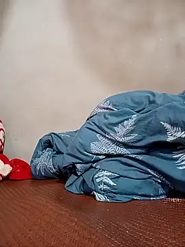 Snapshot of ladzy_sexy chatting on 03-04-26, 07:25 ladzy sexy online show from 03-04-26, 07:25