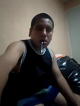 Snapshot of Ceroloco chatting on 11-05-25, 08:03 Ceroloco online show from 11-05-25, 08:03