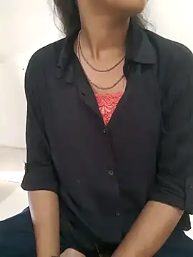 Snapshot of Mahi677 chatting on 08-04-26, 06:49 Mahi677 online show from 08-04-26, 06:49