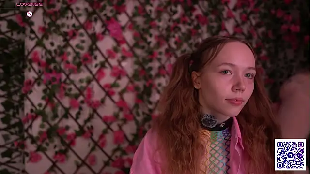 Petite Polly online show from 11-20-25, 06:07