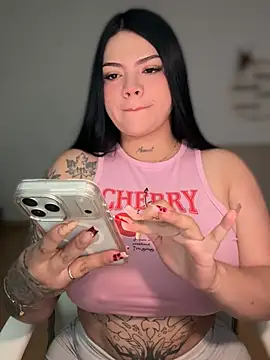 Snapshot of dulcemarianh_ chatting on 06-23-26, 04:10 dulcemarianh online show from 06-23-26, 04:10