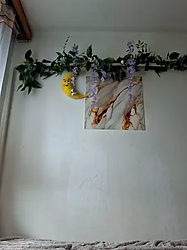 Nika aa online show from 07-15-26, 10:31