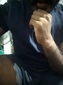 Snapshot of SL_BEAR chatting on 10-30-25, 04:41 SL BEAR online show from 10-30-25, 04:41