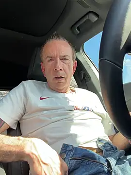 Crazy Mike1 online show from 03-05-26, 07:43