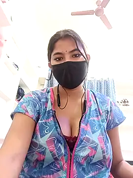 Hot radhaji online show from 02-08-26, 03:59